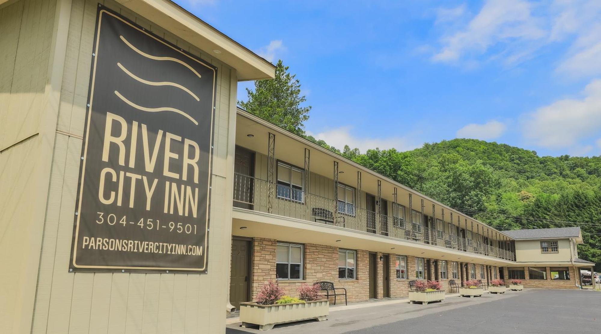 River City Inn Parsons ภายนอก รูปภาพ